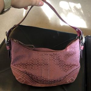 Vintage Coach Handbag No D052-2154